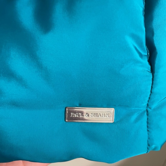Teal Paul and Shark Vest - Size Medium - Picture 3 of 7